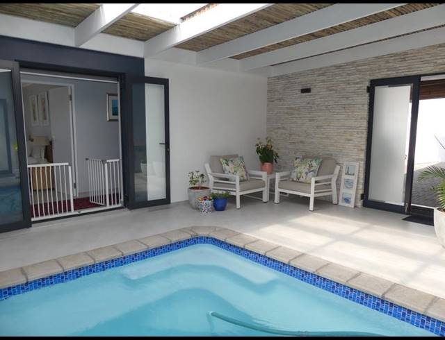 4 BEDROOM HOUSE FOR SALE IN BRITANNIA BAY